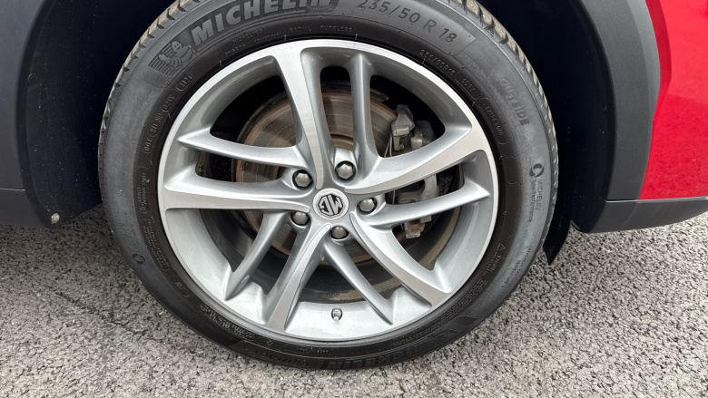 MG Hs 1.5 T-GDI Exclusive 5dr Petrol Hatchback